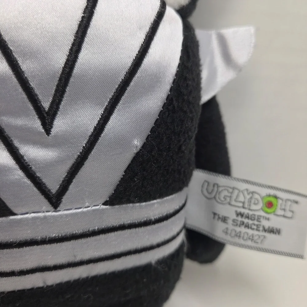 UGLYDOLL Wage The Spaceman- 2014 KISS Catalog LLC Rare